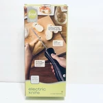 Food Network Electric Knife With Blades And Carving Fork Carry Case. Fixed Price $18.00.