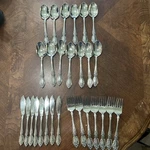 Oneida Wordsworth Stainless Steel 28 Pc. Flatware Set Usa Euc. Fixed Price $35.00.
