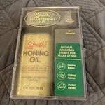 Vintage Smiths Deluxe Blade Knife Sharpening Kit Arkansas Stones Honing Oil. Fixed Price $22.00.