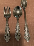 Wallace Antique Baroque 3 Pc 18/10 Stainless Baby Feeding Set Flatware. Fixed Price $26.82.
