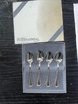 Vintage Set Of 4 World Tableware International Teaspoons Original Box. Fixed Price $10.00.