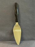 Cutco 1754 Slice N' Spatula Knife Cake Pie Server Classic Brown Handle. Fixed Price $36.49.