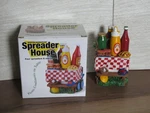 Boston Warehouse Spreader Picnic Condiments Table 4 Knives 1 Holder Summer. Fixed Price $16.99.
